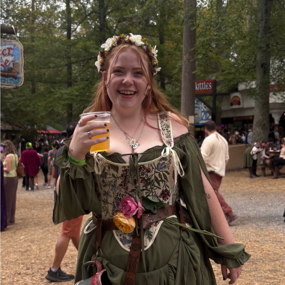 Meet your Posher, Carmen